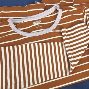 💥3/$25💥 Lands' End rust/white striped crewneck tee